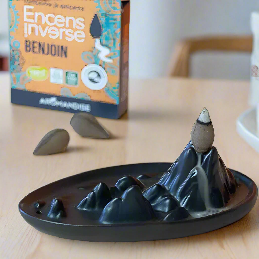 Conjunto oferta porta incenso Montanha e incenso invertido de benjoin da aromandise