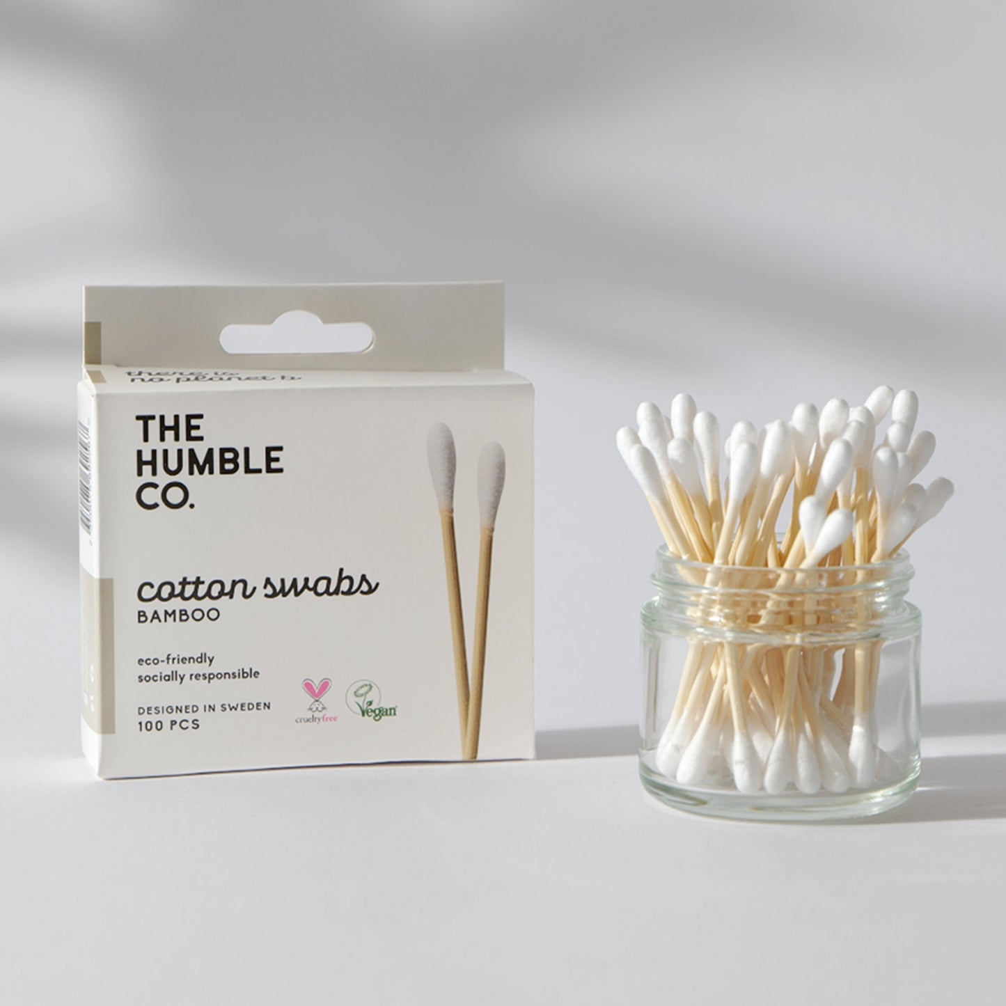 Cotonete de bambu e algodão branco biológico da The Humble Co