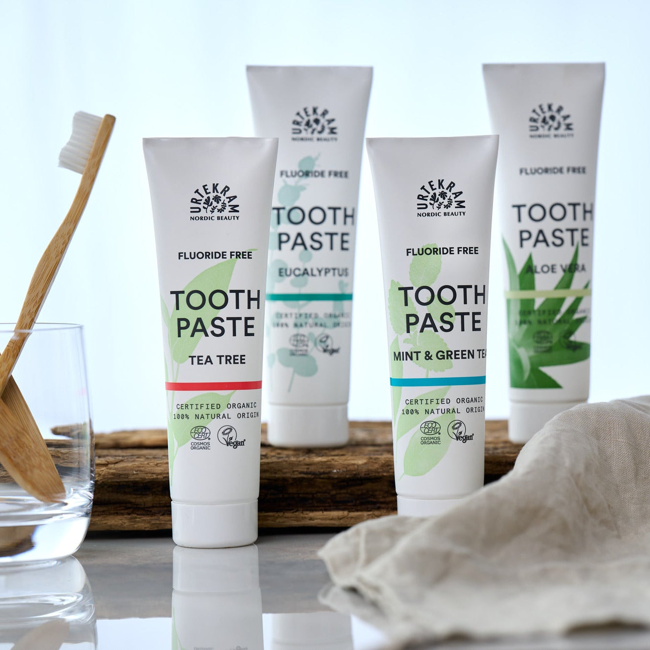 Linha de dentífricos biológicos da Urtekram