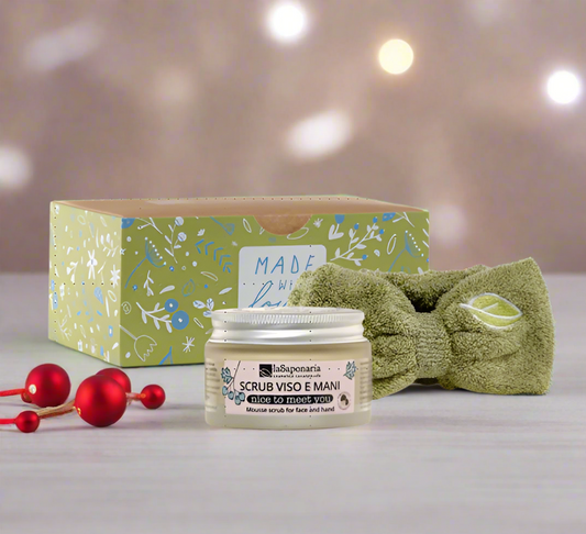 Gift box made with love com esfoliante facial biológico  e fita cabelo La Saponaria