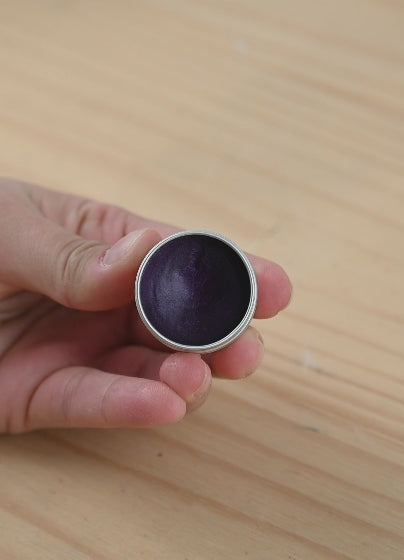 Video exemplificativo da utilização da Tinta Facial Bio à Base de Água – Violeta da Namaki